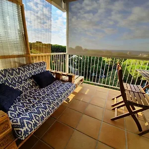 romantic-apartment-with-sea-views-in-platja-daro.topcostabravahotels.com/